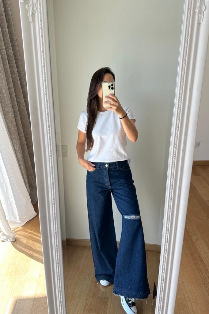 JEAN WIDE LEG CON ROTURA DESFLECADO