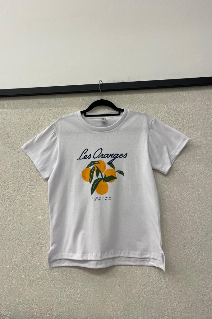 REMERA TORONTO ESTAMPA: NARANJAS